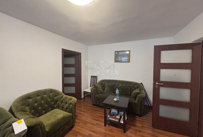 Apartament cu 4 camere decomandat în Titan