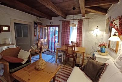 Casă cu 2 camere în Brateș - 1