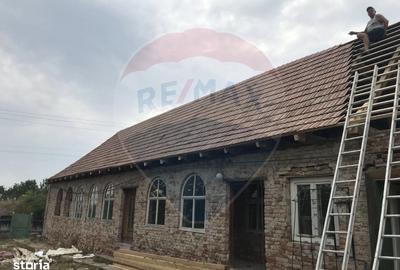 Casă cu 4 camere în Romanești - 2