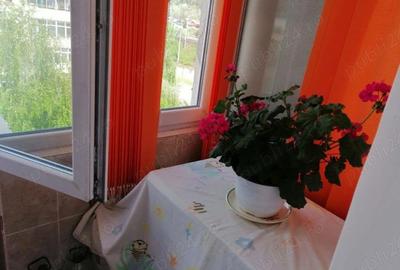 Apartament cu 3 camere decomandat în Poiana - 3