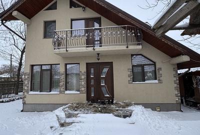 Casă cu 4 camere cu Teren 800 Mp în Dragalina