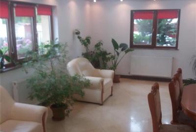 Casă cu 6 camere cu Teren 200 Mp în Brâncoveanu - 1