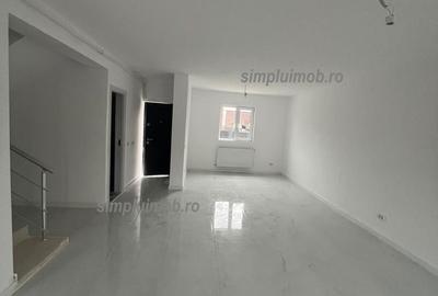 Casă cu 4 camere cu Canalizare în Central - 6
