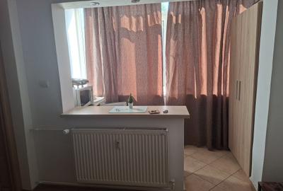 Garsonieră semidecomandată în Malu Roșu - 5