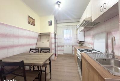 Apartament cu 3 camere decomandat în Olimpia-Stadion