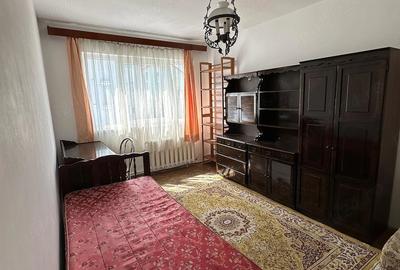 Apartament cu 4 camere decomandat în Mănăștur