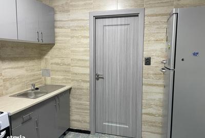 Apartament cu 3 camere în Vatra Luminoasă