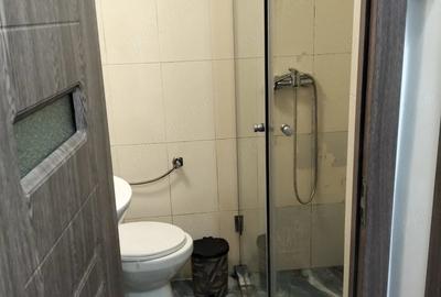 Apartament cu 2 camere decomandat în Războieni