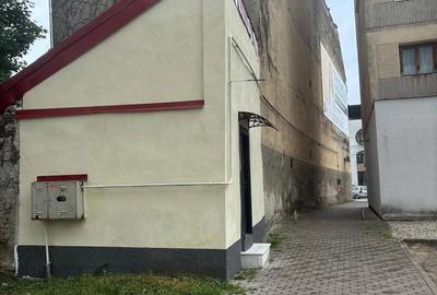 Spațiu comercial, de 14 mp, în Central