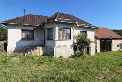 Casă cu 3 camere în Vâlcele - 3
