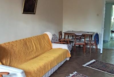 Apartament cu 3 camere decomandat, mobilat în Ultracentral