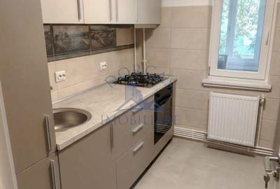 Apartament cu 2 camere decomandat în Cornitoiu