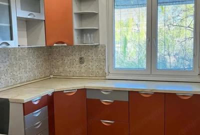 Apartament cu 2 camere decomandat în Griviței