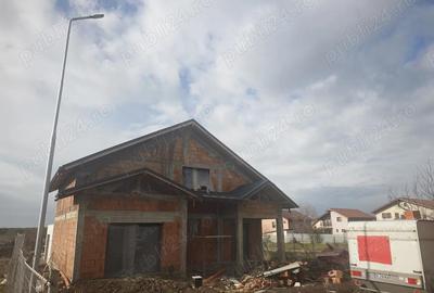 Casă cu 5 camere cu Teren 400 Mp în Central - 7