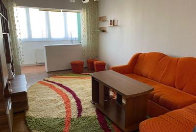 Apartament cu 2 camere decomandat în Exterior Vest