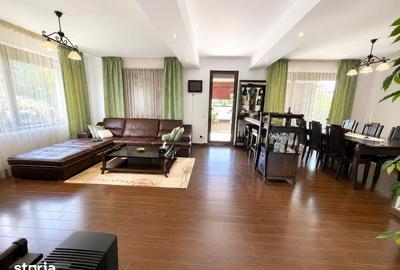 Casă cu 4 camere cu Teren 300 Mp în Domnești