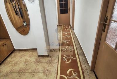 Apartament cu 3 camere decomandat în Dancu - 6
