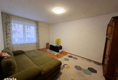 Apartament cu 3 camere decomandat în Tudor Vladimirescu