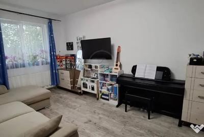 Apartament cu 2 camere decomandat în Florești