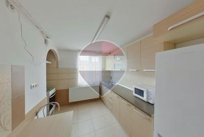 Apartament cu 3 camere în Ultracentral