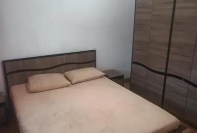 Apartament cu 2 camere decomandat în Hotvon