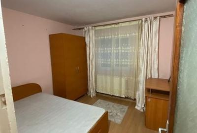 Apartament cu 2 camere semidecomandat în Dacia