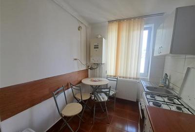 Apartament cu 2 camere semidecomandat în Complex Studențesc - 7