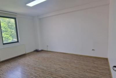 Birou, de 136 mp, în City Park Mall - 7