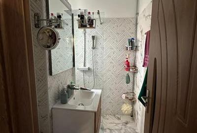 Apartament cu 3 camere semidecomandat, mobilat în Circumvalațiunii - 6