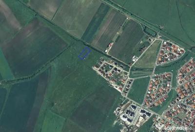 Teren de 2410 mp, în Tineretului - 3