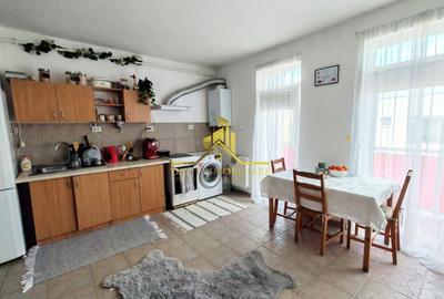 Apartament cu 2 camere semidecomandat, mobilat în Zorilor - 3