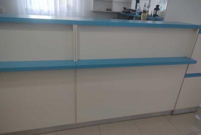 Spațiu comercial, în Central - 3