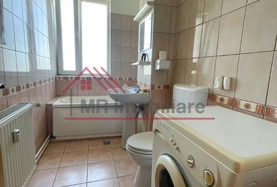Garsonieră decomandată în Gruia