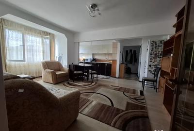 Apartament cu 3 camere semidecomandat în Ultracentral