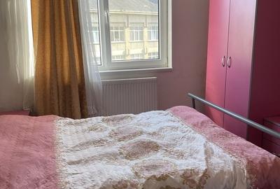 Apartament cu 3 camere în Central - 13