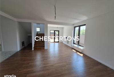 Casă cu 4 camere cu Teren 438 Mp în Crevedia