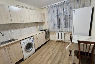 Apartament cu 2 camere semidecomandat în Colentina