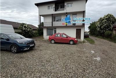 Casă cu 7 camere cu Teren 300 Mp în Central - 7