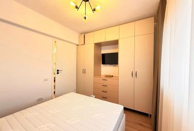 Apartament cu 3 camere semidecomandat în Central - 2