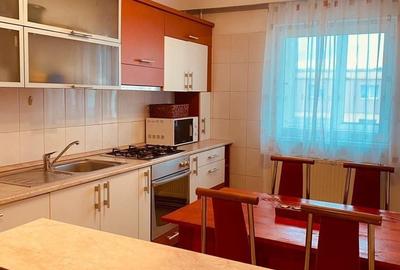 Apartament cu 2 camere decomandat, mobilat în Zorilor