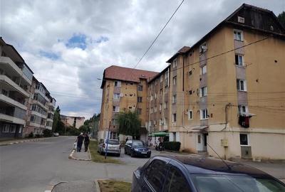 Apartament cu 2 camere semidecomandat, mobilat în Central - 10