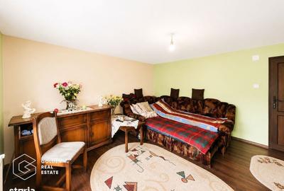Casă cu 4 camere decomandat în Ususău