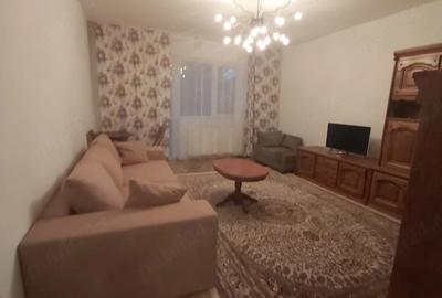 Apartament cu 3 camere decomandat în Andrei Mureșanu