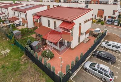 Casă cu 3 camere cu Teren 211 Mp în Blejoi