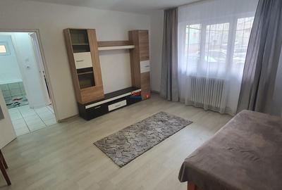 Apartament cu 2 camere semidecomandat în Cetate - 2