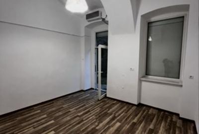 Spațiu comercial, de 25 mp, în Ultracentral - 3