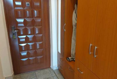 Garsonieră decomandată în Craiovei