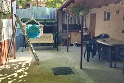 Casă cu 3 camere în E3 - 5
