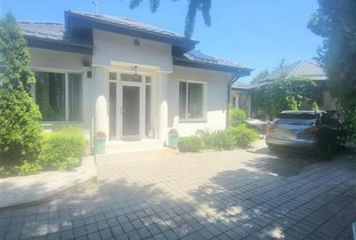 Casă individuală cu 3 camere cu Teren 240 Mp în Autogară - 1