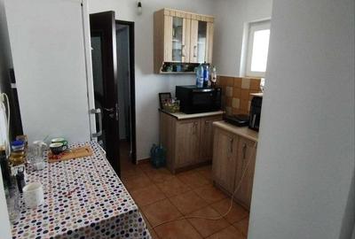 Apartament cu 2 camere decomandat în Războieni - 2